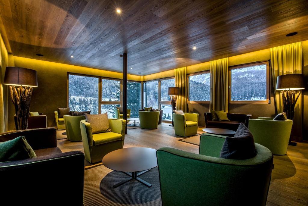 Hotel Arlara กอร์วารา อิน บาเดีย ภายนอก รูปภาพ
