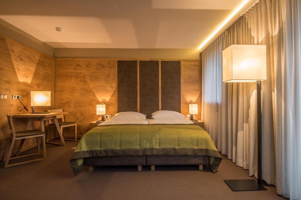 Hotel Arlara กอร์วารา อิน บาเดีย ห้อง รูปภาพ